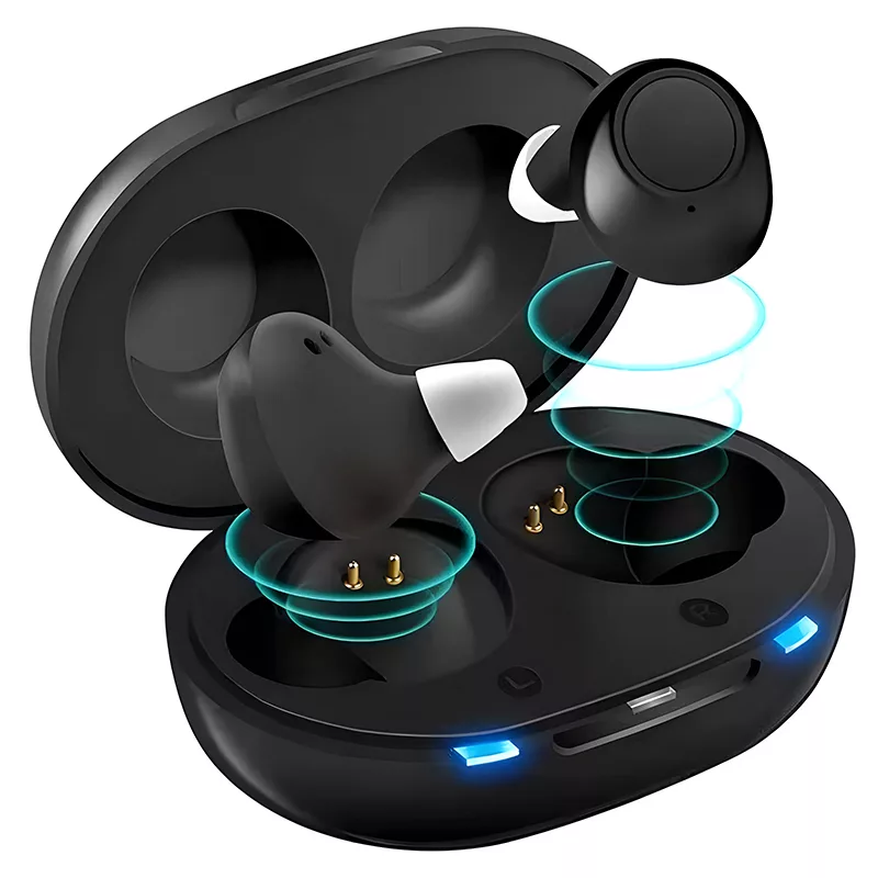 Coppia anziana felice che sorride